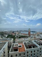 Times Corner Sorrento Boutique Hotel