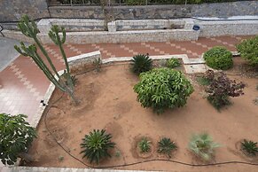 Sunset Studios & Apartments by Estia