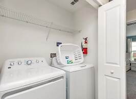 Upscale Champions Gate Townhome - 4 Bed 4 Bedroom Townhouse by Redawni