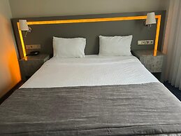 Acar Suite Hotel