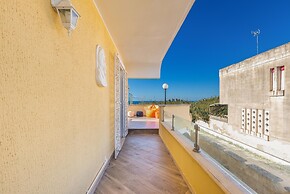 2536 Villa Degli Eucalipti by Barbarhouse