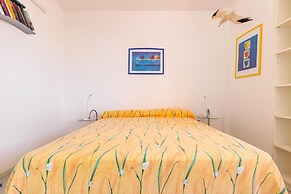 2536 Villa Degli Eucalipti by Barbarhouse