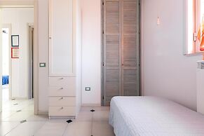 2536 Villa Degli Eucalipti by Barbarhouse