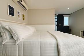 Apê Paulista Alameda Santos