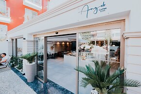 Angelo Coffee Suites