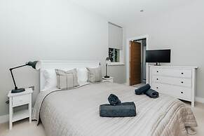 Blue Heron - 2 Bedroom Apt With 2 Parking Spaces - From 165 Per Night