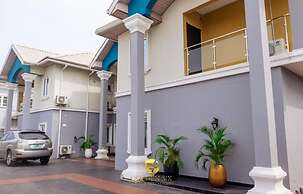 Golden Six Hotel & Restaurant