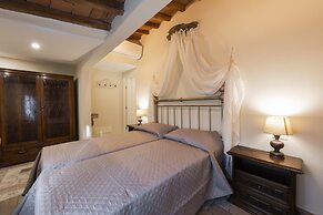 Casa Griselda by Mmega