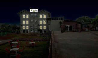 Treebo Vhyomaan Resort