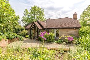 Luxury Chilterns Hideaway, Easy Access to London