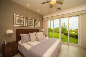 Miramar 4E - 3 bdr 3 Bath Ocean View