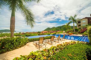 Miramar 4E - 3 bdr 3 Bath Ocean View