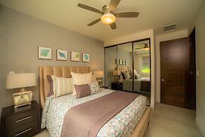 Miramar 4E - 3 bdr 3 Bath Ocean View