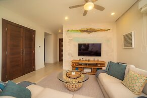 Miramar 4E - 3 bdr 3 Bath Ocean View