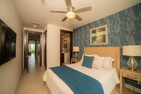 Miramar 4E - 3 bdr 3 Bath Ocean View