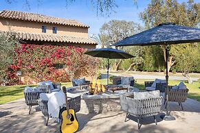 Mirabella by Avantstay 10 Acre Estate w/ Prvt Lake, Golf Course & Pool