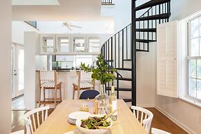 Hemlock by Avantstay Minutes From Folly Beach w/ Multiple Patios