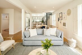 Hemlock by Avantstay Minutes From Folly Beach w/ Multiple Patios