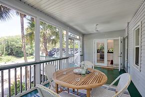 Hemlock by Avantstay Minutes From Folly Beach w/ Multiple Patios