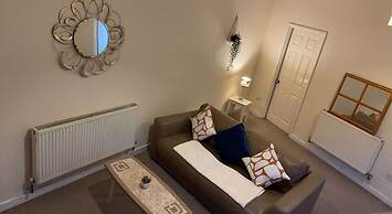 Impeccable 1-bed House in Pontefract