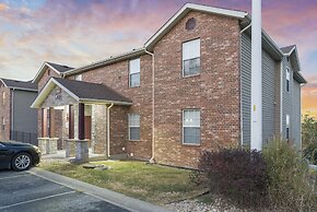 Branson Overlook Filled w/ Entertainment!