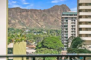 Deluxe Waikiki Condo Pool View FREE Parking & Wi-Fi by Koko Resort Vac
