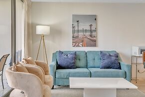 Deluxe Waikiki Condo Pool View FREE Parking & Wi-Fi by Koko Resort Vac