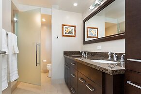 Allure Waikiki #803 2 Bedroom Condo by RedAwning