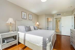Allure Waikiki #803 2 Bedroom Condo by RedAwning