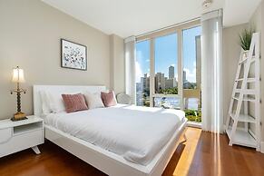 Allure Waikiki #803 2 Bedroom Condo by RedAwning