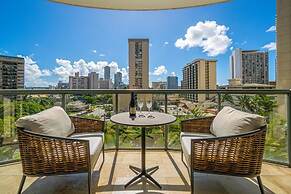 Allure Waikiki #803 2 Bedroom Condo by RedAwning