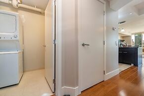 Allure Waikiki #803 2 Bedroom Condo by RedAwning