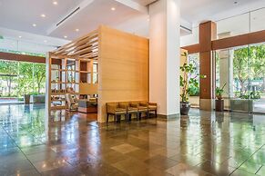 Allure Waikiki #803 2 Bedroom Condo by RedAwning