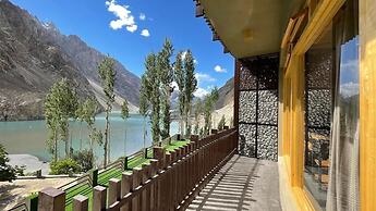 Famree Resort Hunza