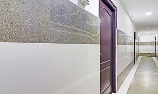 Itsy Hotels Infinity, Hitech City