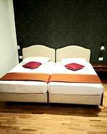 hotel fenicia