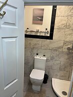 Lovely Studio Apartment in London