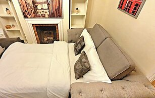 Inviting 2-bed Cottage in Windsor