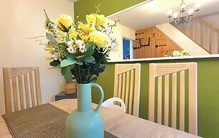 Inviting 2-bed Cottage in Windsor