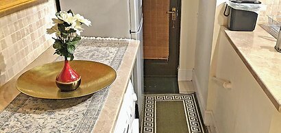 Inviting 2-bed Cottage in Windsor