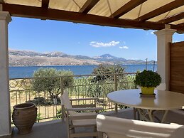 Apollonides Seafront Villa 1 “Aoede”