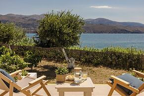 Apollonides Seafront Villa 1 “Aoede”