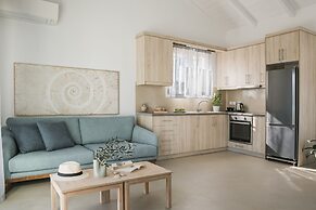 Apollonides Seafront Villa 1 “Aoede”