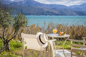 Apollonides Seafront Villa 1 “Aoede”