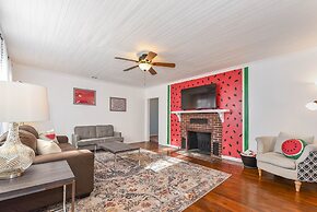 Summertime Pet-friendly 30 min Savannah