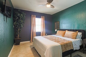 Saint Joseph Suites Down Town Tampa