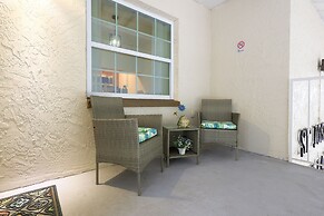 Saint Joseph Suites Down Town Tampa