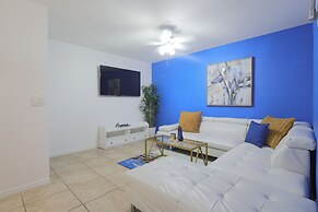 Saint Joseph Suites Down Town Tampa