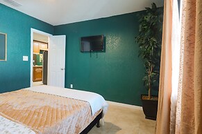 Saint Joseph Suites Down Town Tampa