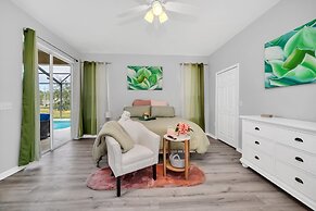 Charming Home With Private Pool and Electric Fire Place! #4bc110